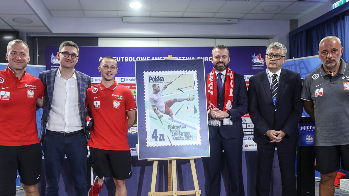  Znaczek pocztowy z okazji ampfutbolowych Mistrzostw Europy 