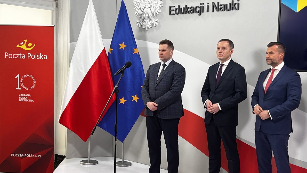  Poczta Polska zapewni obsługę logistyczną akcji skierowanej do ukraińskich uczniów #SzkołaDlaWas 